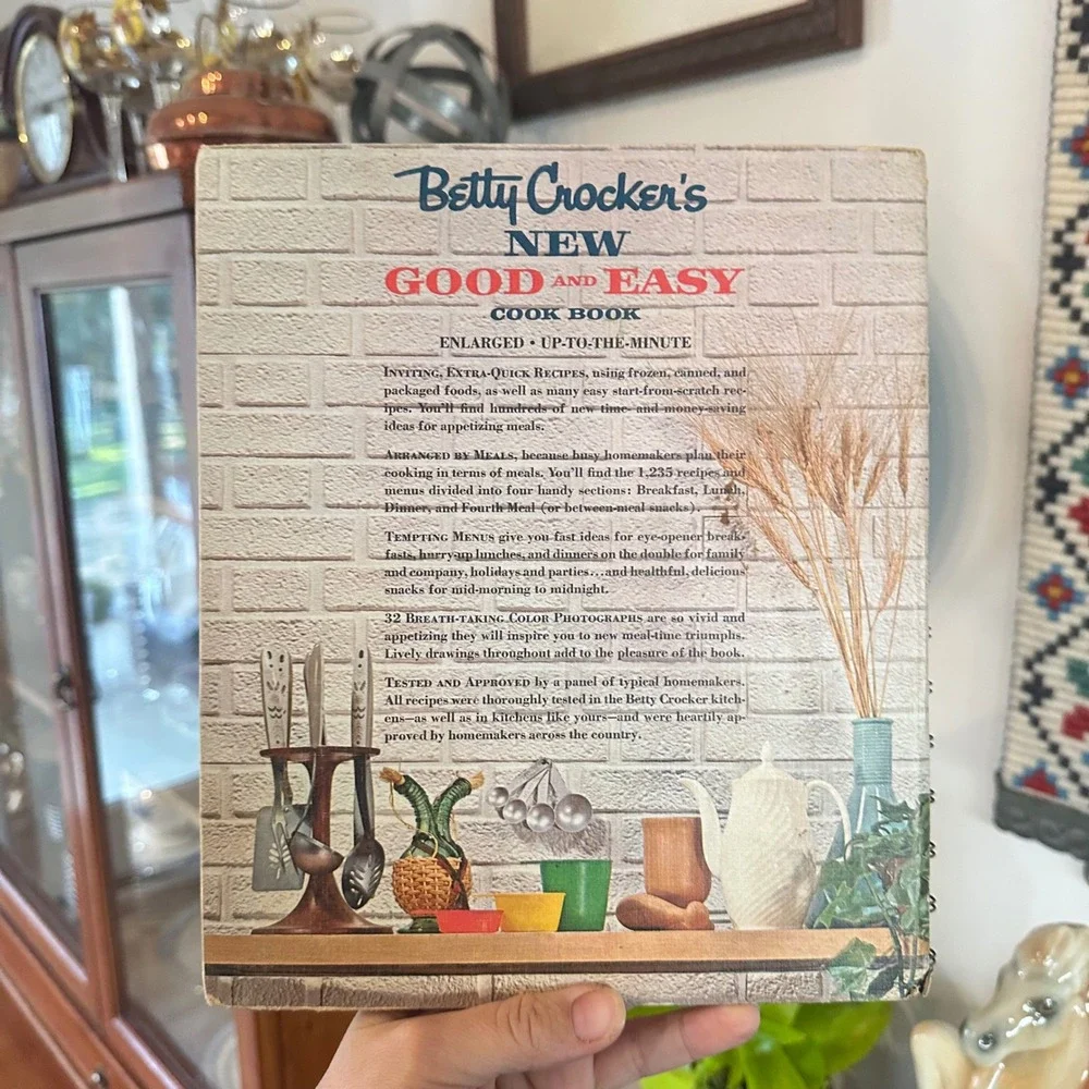 Vintage 1962 Betty Crocker's New Good and Easy Cook Book First Edition Spiral